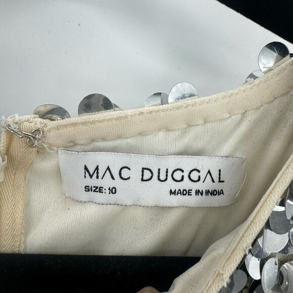 Mac Duggal Embellished Disc Sequin Sleeveless Gown Dress Silver Size 10 NWT - Picture 9 of 12